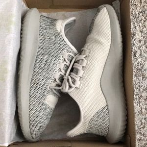 Only worn once Adidas Tubular Shadow